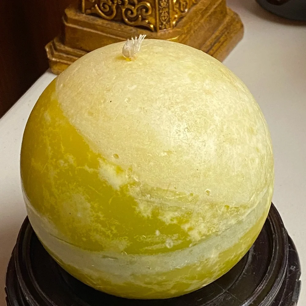 Marble Lemon Pattern unscented Big Ball candle 7”